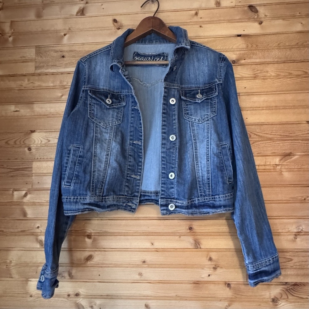 Maurices Jean Jacket Medium Y2K Classic Capsule Denim Buttons Pockets Going Out